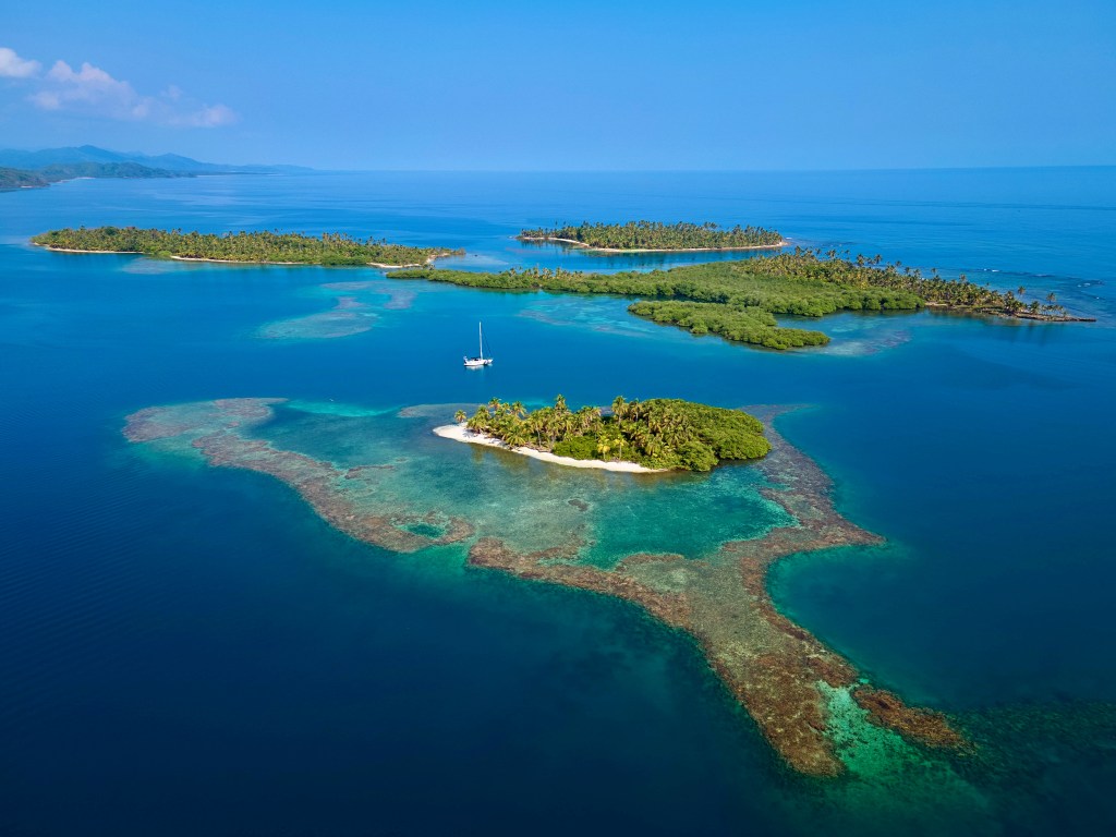 Off-Grid Living: Panama